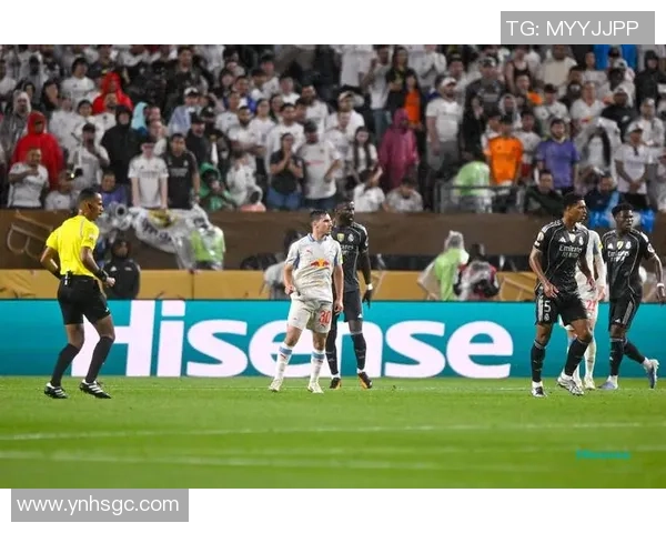 皇马与拜仁慕尼黑巅峰对决经典战役再度上演引发球迷热议